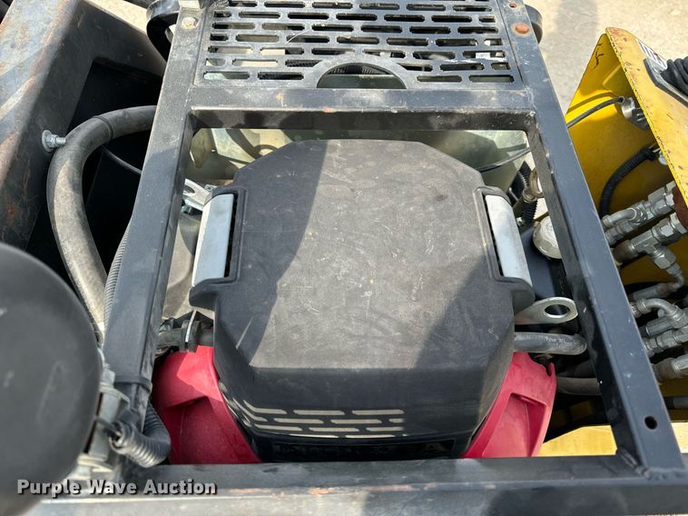 image for item OG9659 Stanley Trachorse  self-propelled mobile hydraulic power pack