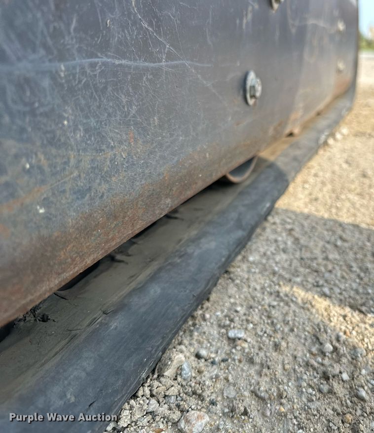 image for item OG9659 Stanley Trachorse  self-propelled mobile hydraulic power pack