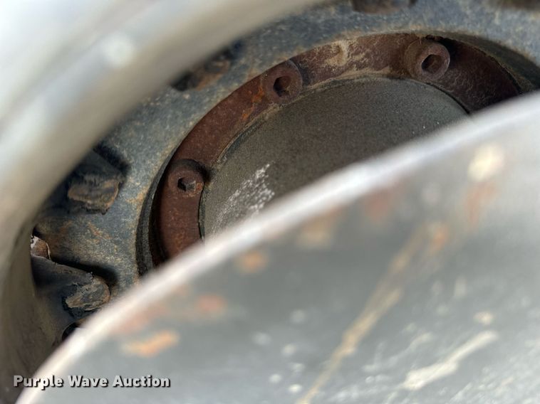 image for item OG9659 Stanley Trachorse  self-propelled mobile hydraulic power pack