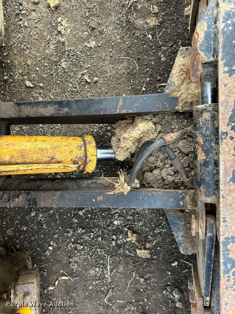 image for item OG9661 2003 Vermeer  Flextrak 75 trencher