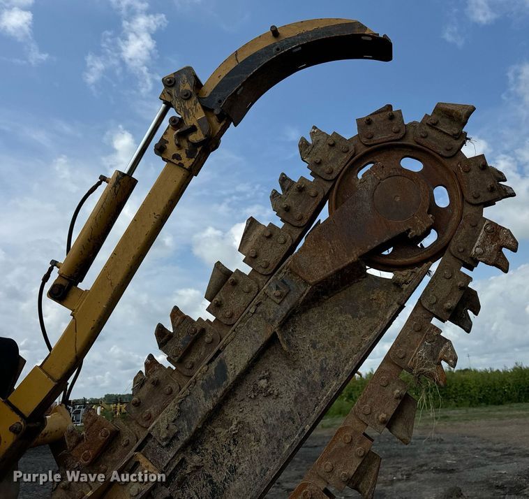 image for item OG9661 2003 Vermeer  Flextrak 75 trencher