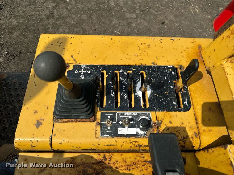 image for item OG9661 2003 Vermeer  Flextrak 75 trencher