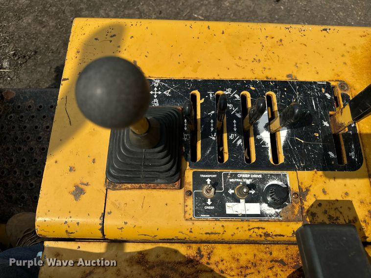 image for item OG9661 2003 Vermeer  Flextrak 75 trencher