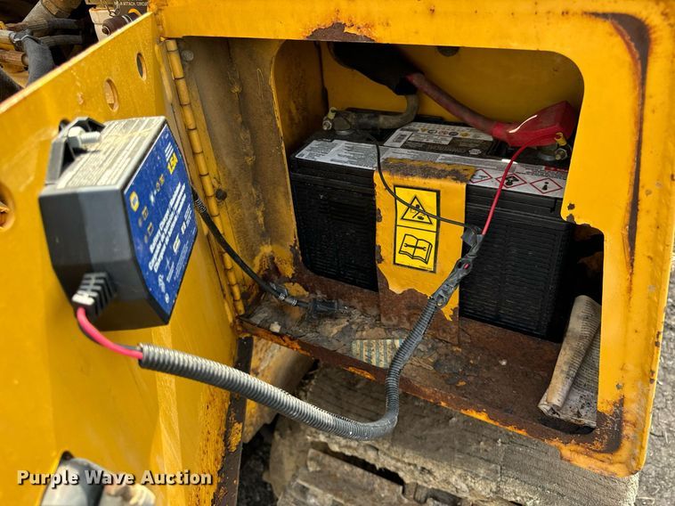 image for item OG9661 2003 Vermeer  Flextrak 75 trencher