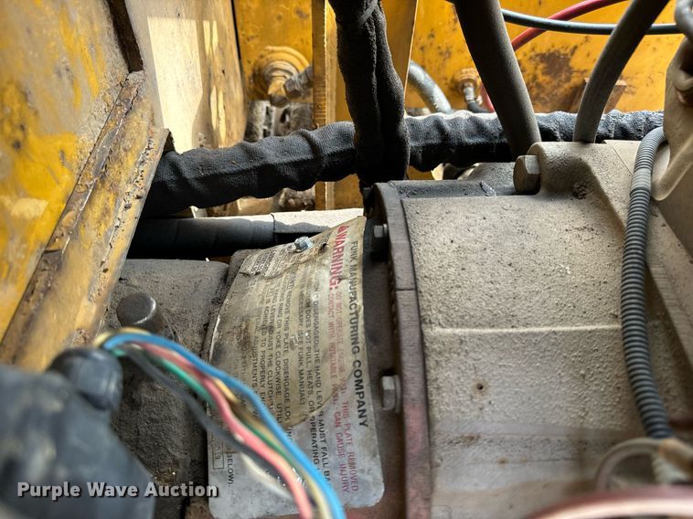 image for item OG9661 2003 Vermeer  Flextrak 75 trencher