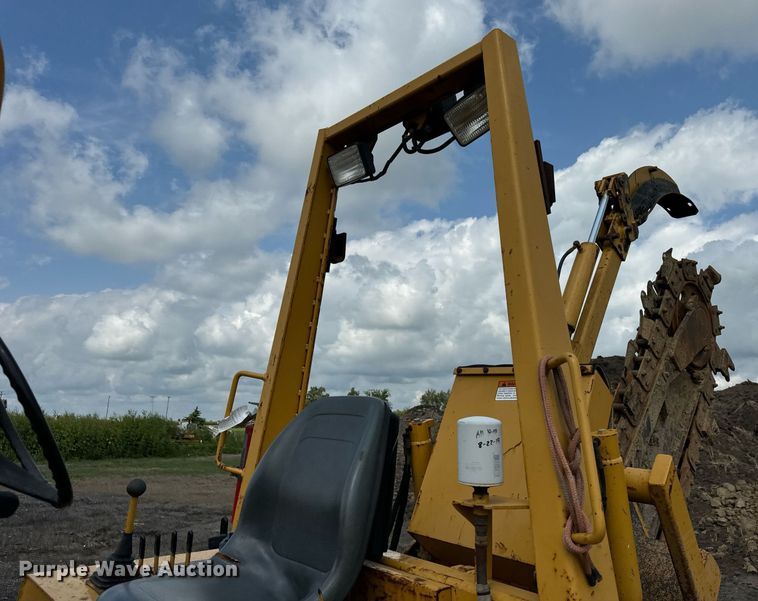 image for item OG9661 2003 Vermeer  Flextrak 75 trencher