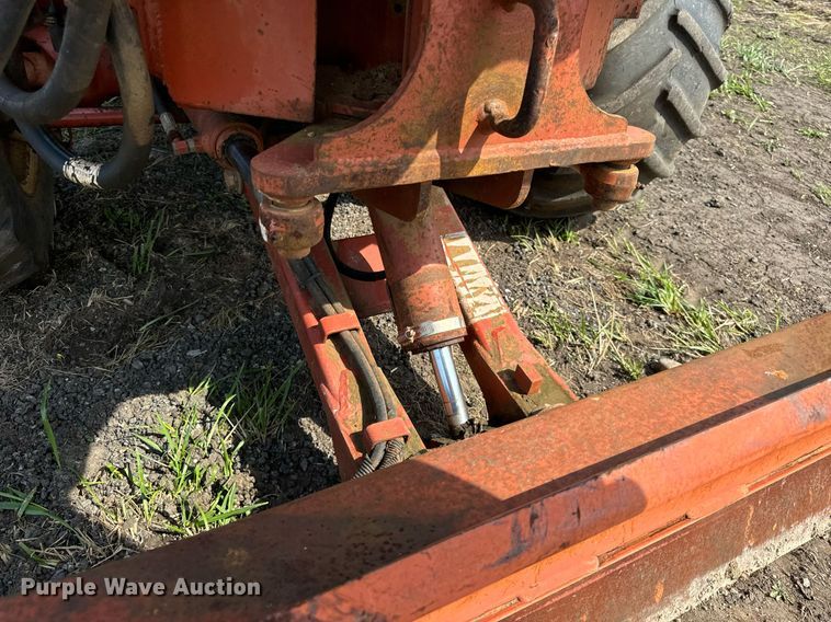 image for item OG9663 1997 Ditch Witch 5110DD trencher