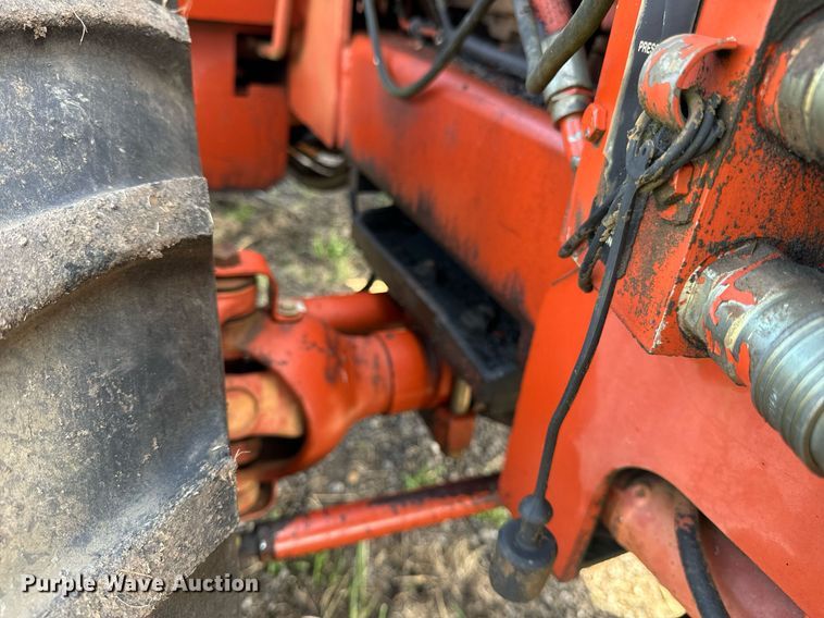 image for item OG9663 1997 Ditch Witch 5110DD trencher