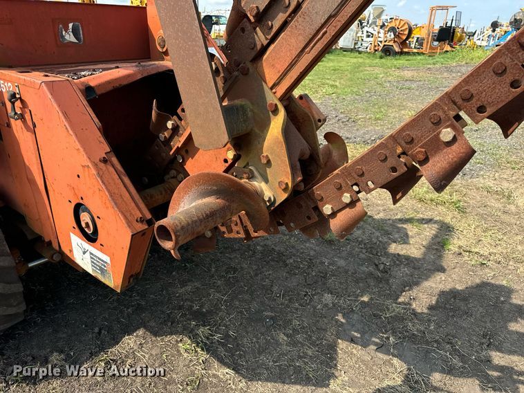image for item OG9663 1997 Ditch Witch 5110DD trencher