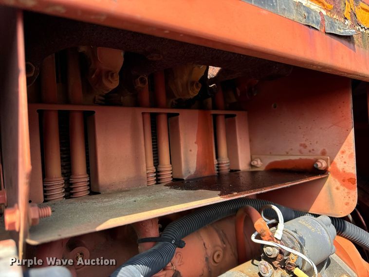 image for item OG9663 1997 Ditch Witch 5110DD trencher