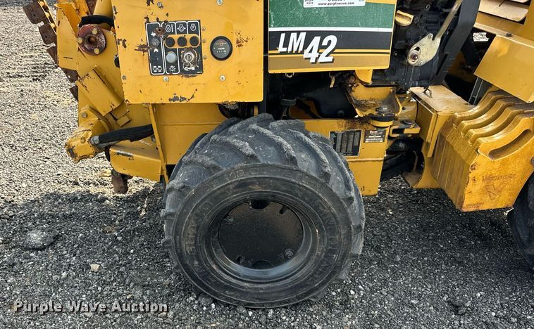 image for item OG9664 2008 Vermeer  LM42 trencher