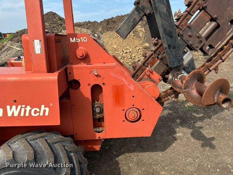 image for item OG9665 1996 Ditch Witch 5110DD trencher