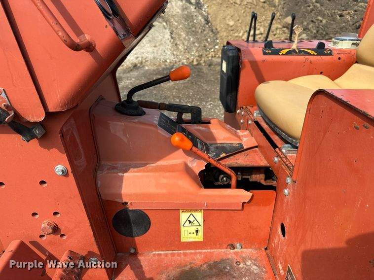 image for item OG9665 1996 Ditch Witch 5110DD trencher
