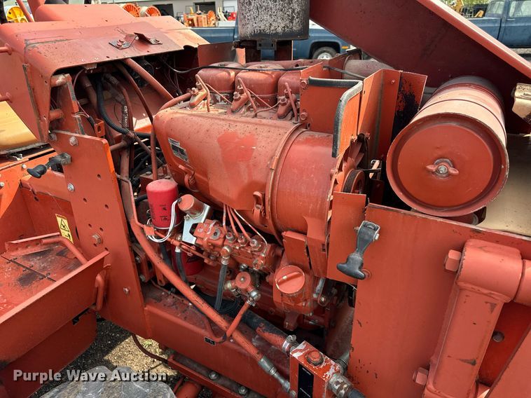 image for item OG9665 1996 Ditch Witch 5110DD trencher