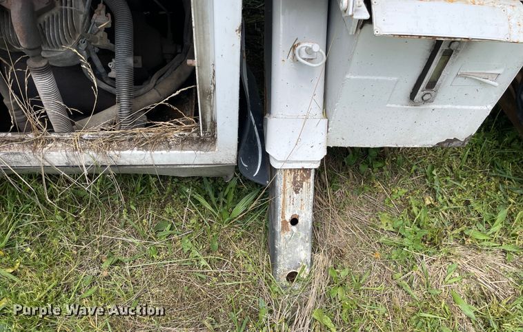 image for item OG9974 2007 GMC C5500 utility / service truck