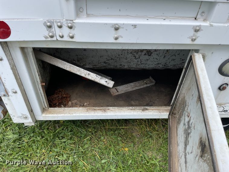 image for item OG9974 2007 GMC C5500 utility / service truck