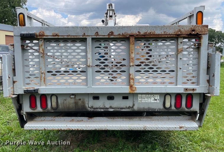 image for item OG9974 2007 GMC C5500 utility / service truck