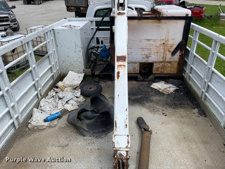 image for item OG9974 2007 GMC C5500 utility / service truck