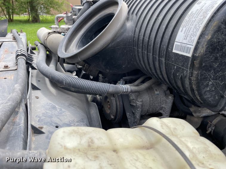 image for item OG9974 2007 GMC C5500 utility / service truck