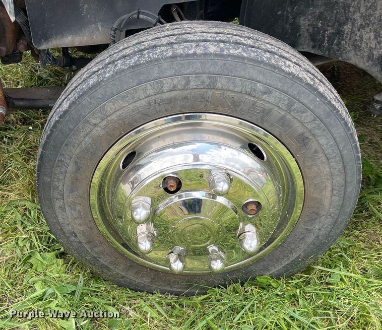 image for item OG9974 2007 GMC C5500 utility / service truck