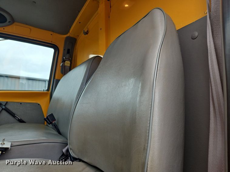 image for item OJ9812 1997 Ford Louisville  sewer jetter truck