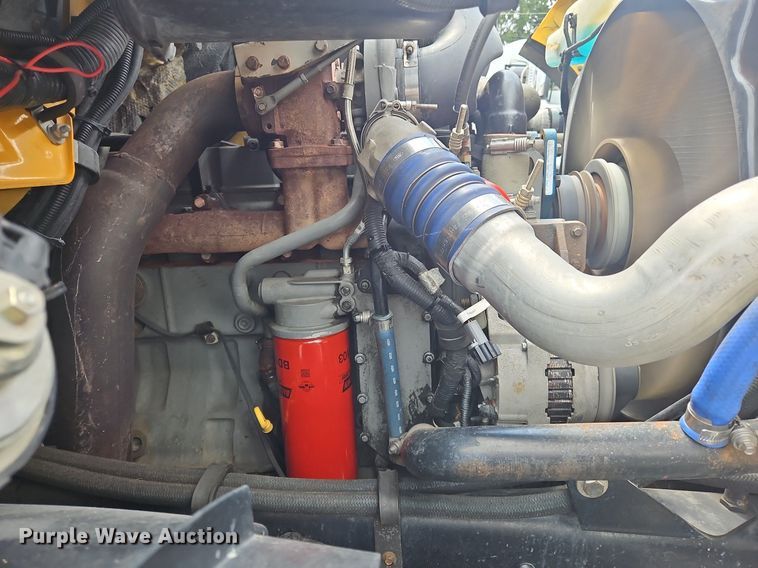 image for item OJ9812 1997 Ford Louisville  sewer jetter truck