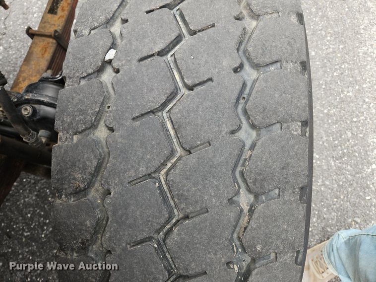 image for item OJ9812 1997 Ford Louisville  sewer jetter truck