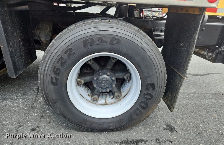 image for item OJ9812 1997 Ford Louisville  sewer jetter truck