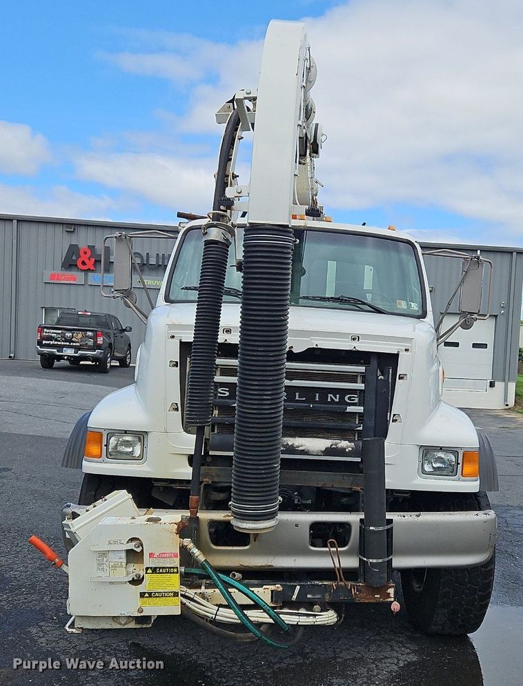 image for item OJ9815 2006 Sterling  L-Line sewer jetter truck