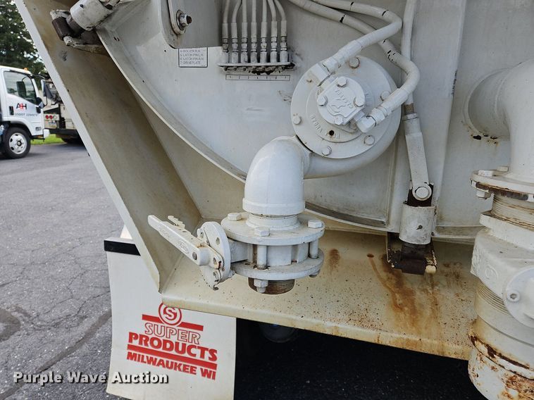 image for item OJ9815 2006 Sterling  L-Line sewer jetter truck