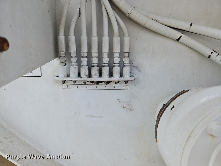 image for item OJ9815 2006 Sterling  L-Line sewer jetter truck