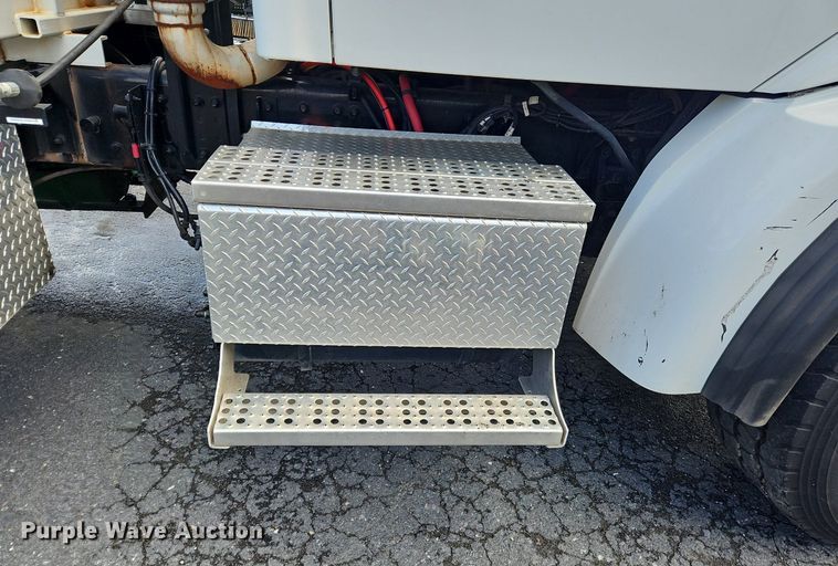 image for item OJ9815 2006 Sterling  L-Line sewer jetter truck