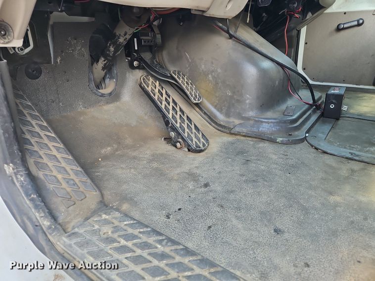 image for item OJ9815 2006 Sterling  L-Line sewer jetter truck