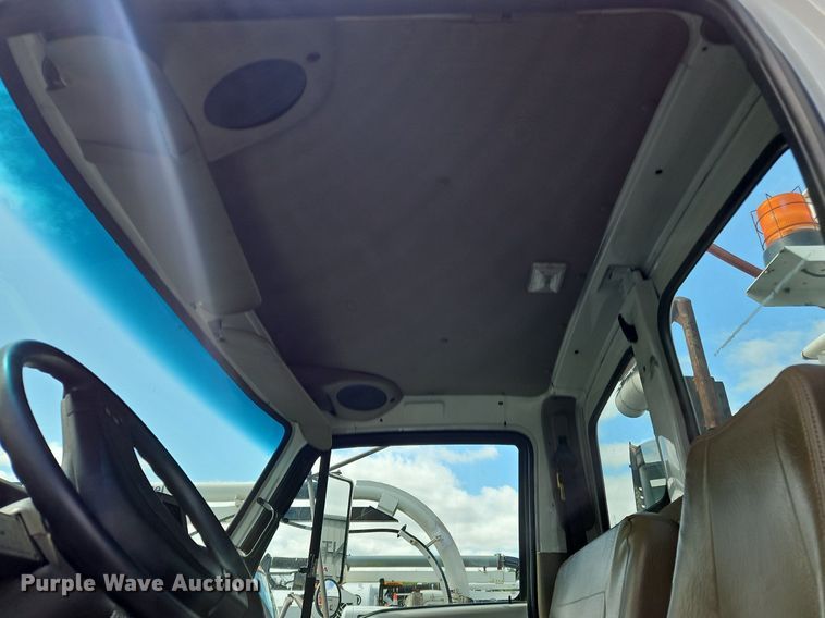 image for item OJ9815 2006 Sterling  L-Line sewer jetter truck