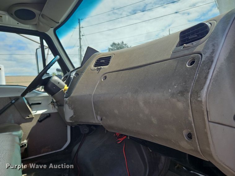 image for item OJ9815 2006 Sterling  L-Line sewer jetter truck