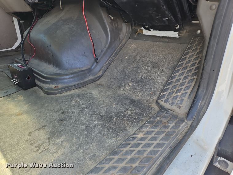 image for item OJ9815 2006 Sterling  L-Line sewer jetter truck