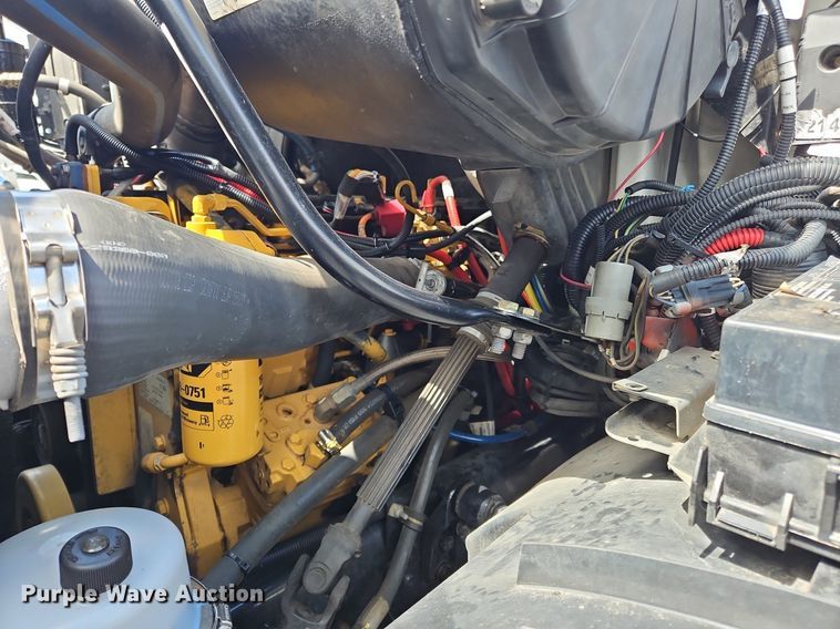 image for item OJ9815 2006 Sterling  L-Line sewer jetter truck