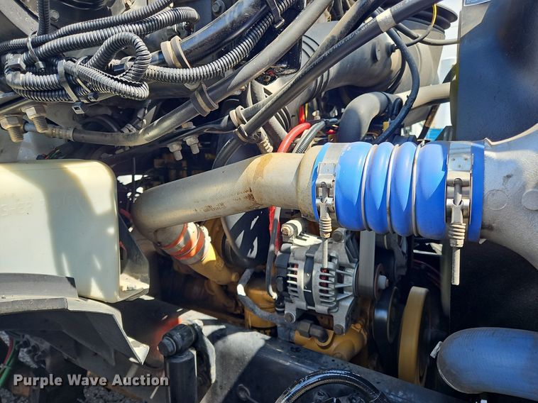 image for item OJ9815 2006 Sterling  L-Line sewer jetter truck