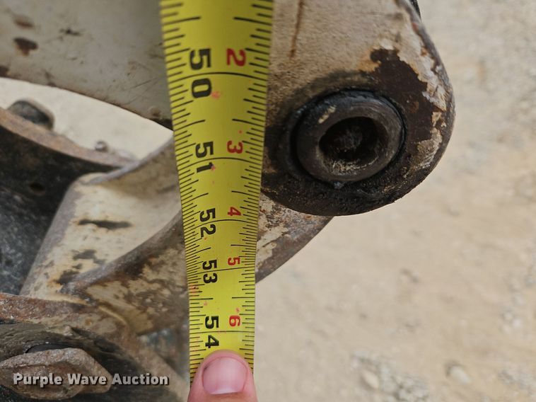 image for item OJ9832 2005 Bobcat 323 mini excavator