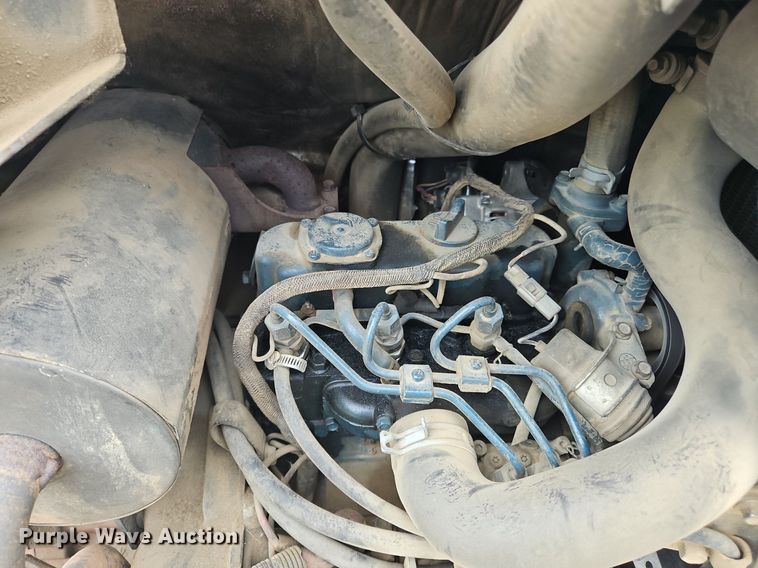 image for item OJ9832 2005 Bobcat 323 mini excavator