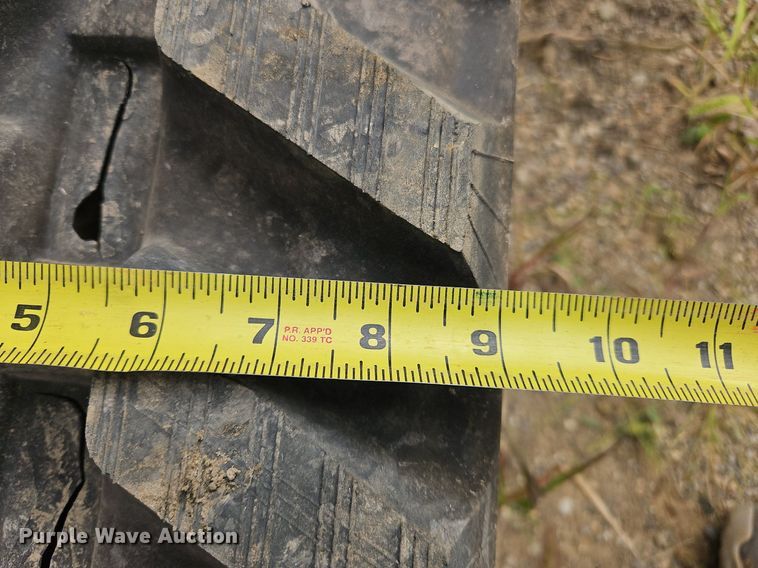 image for item OJ9832 2005 Bobcat 323 mini excavator