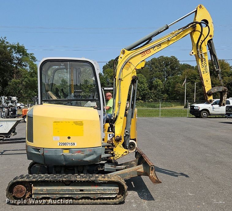 image for item OJ9839 Wacker Neuson  38Z3 mini excavator