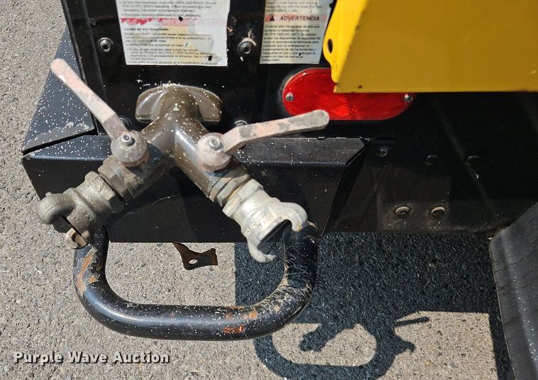 image for item OJ9840 2011 Kaeser M57 air compressor