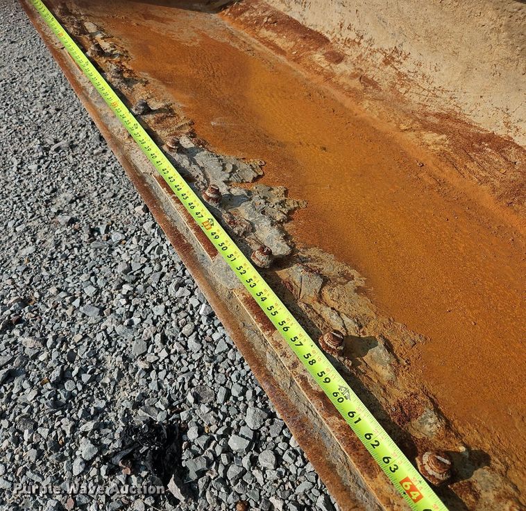 image for item OJ9841 2022 Gehl VT320 tracked skid steer loader