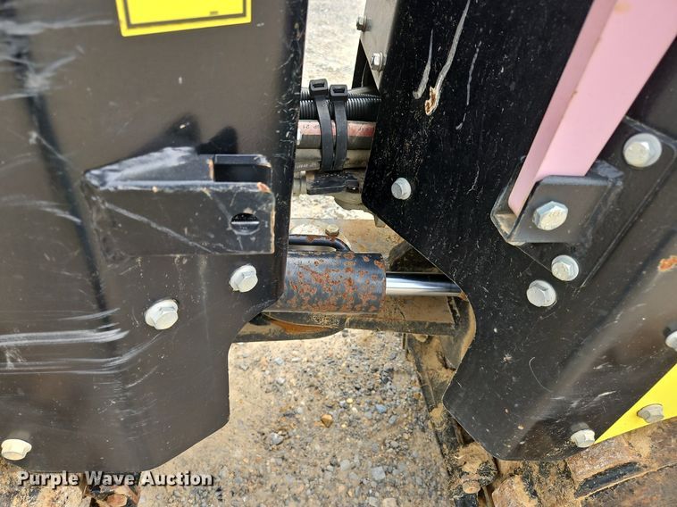 image for item OJ9844 2021 Ammann ARR 1575 trench compactor