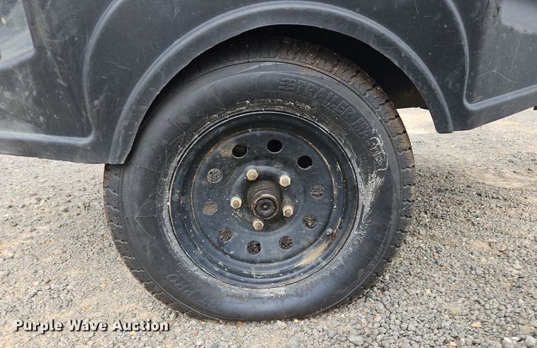 image for item OJ9845 2017 Sullair 185D air compressor