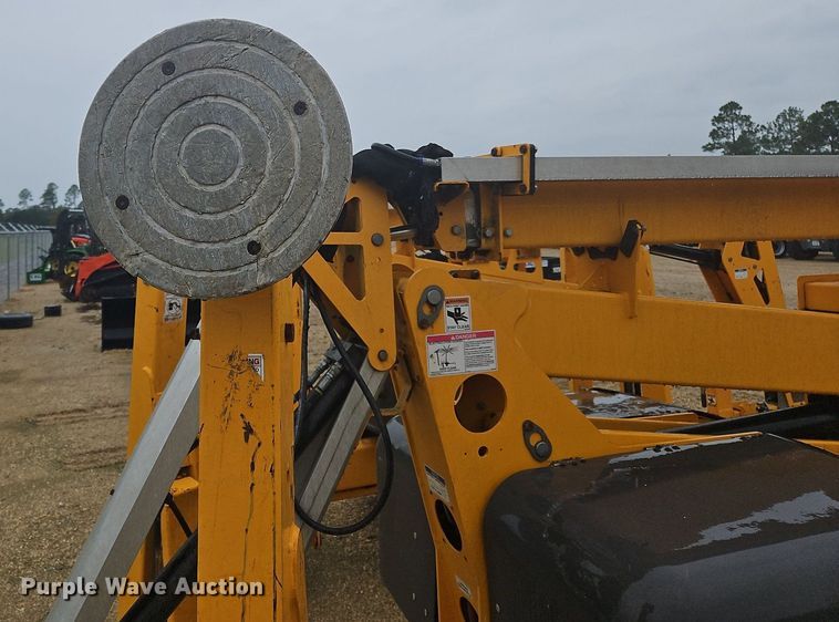 image for item OJ9848 2019 Biljax 5533A boom lift