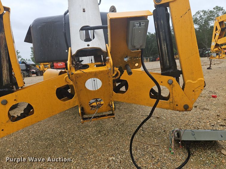 image for item OJ9848 2019 Biljax 5533A boom lift