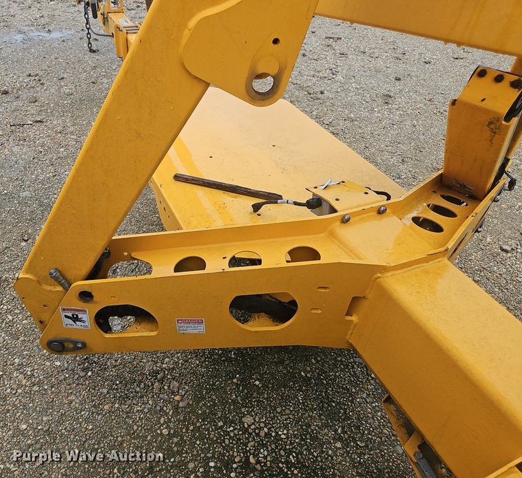 image for item OJ9848 2019 Biljax 5533A boom lift