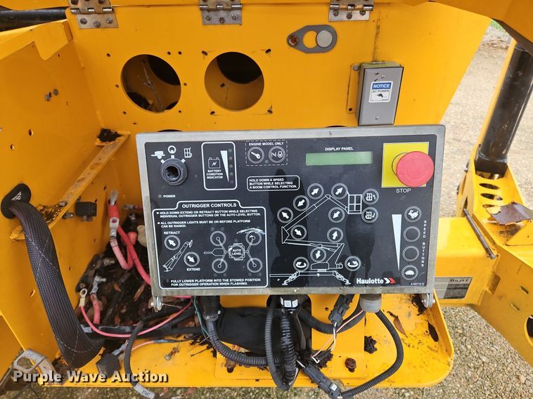 image for item OJ9848 2019 Biljax 5533A boom lift